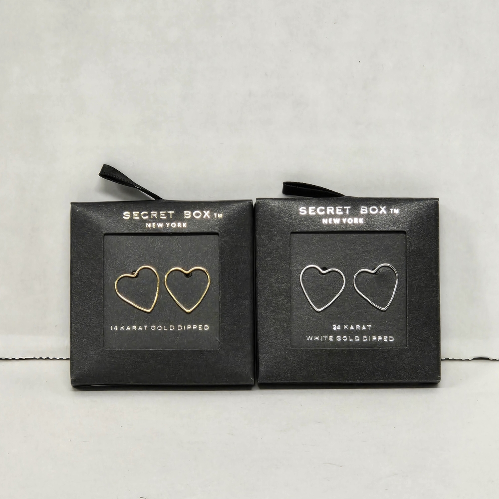 Secret Box Gold Dipped (White&Yellow) Heart Wire Stud ER NIB .5"x.5"
